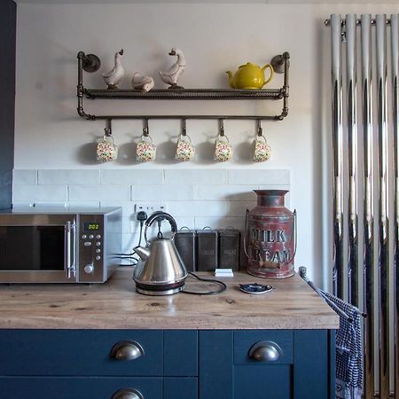 Stylish Town Centre House With Garden And Parking Opposite Βίλα Bury St. Edmunds Εξωτερικό φωτογραφία